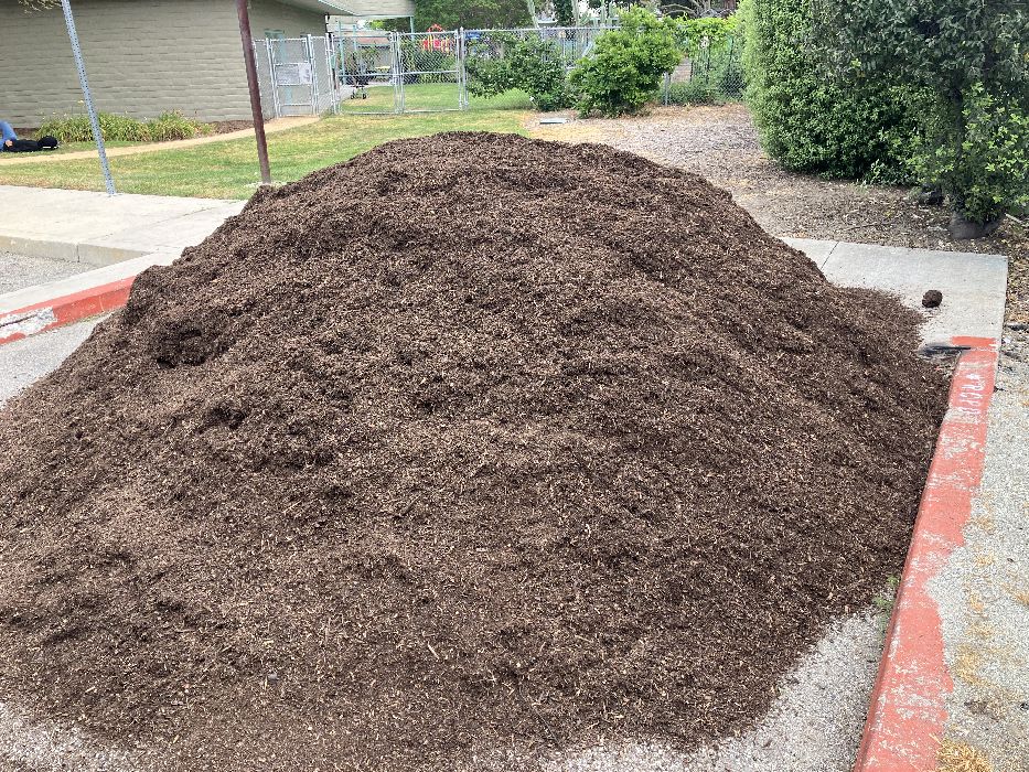 10 Cubic Yards Delivery Only - Pro Mulching Redwood City